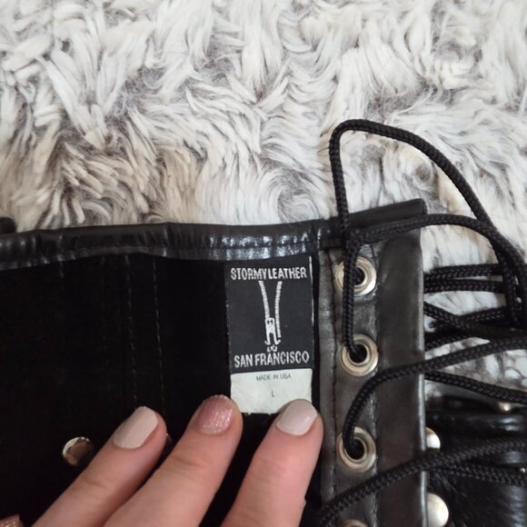 Vintage 90s Silver & Black Stormy Leather Bondage Corset - Picture 5 of 6